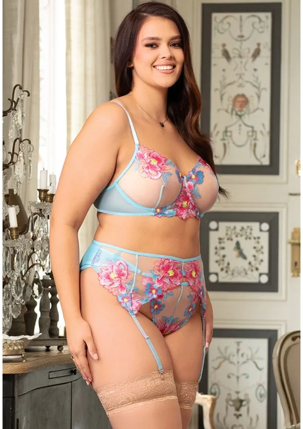 Floral Fantasy Embroidered Lingerie Plus Set - Product image 2